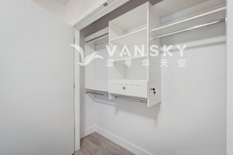 260829134408_a Student Room Closet.jpg
